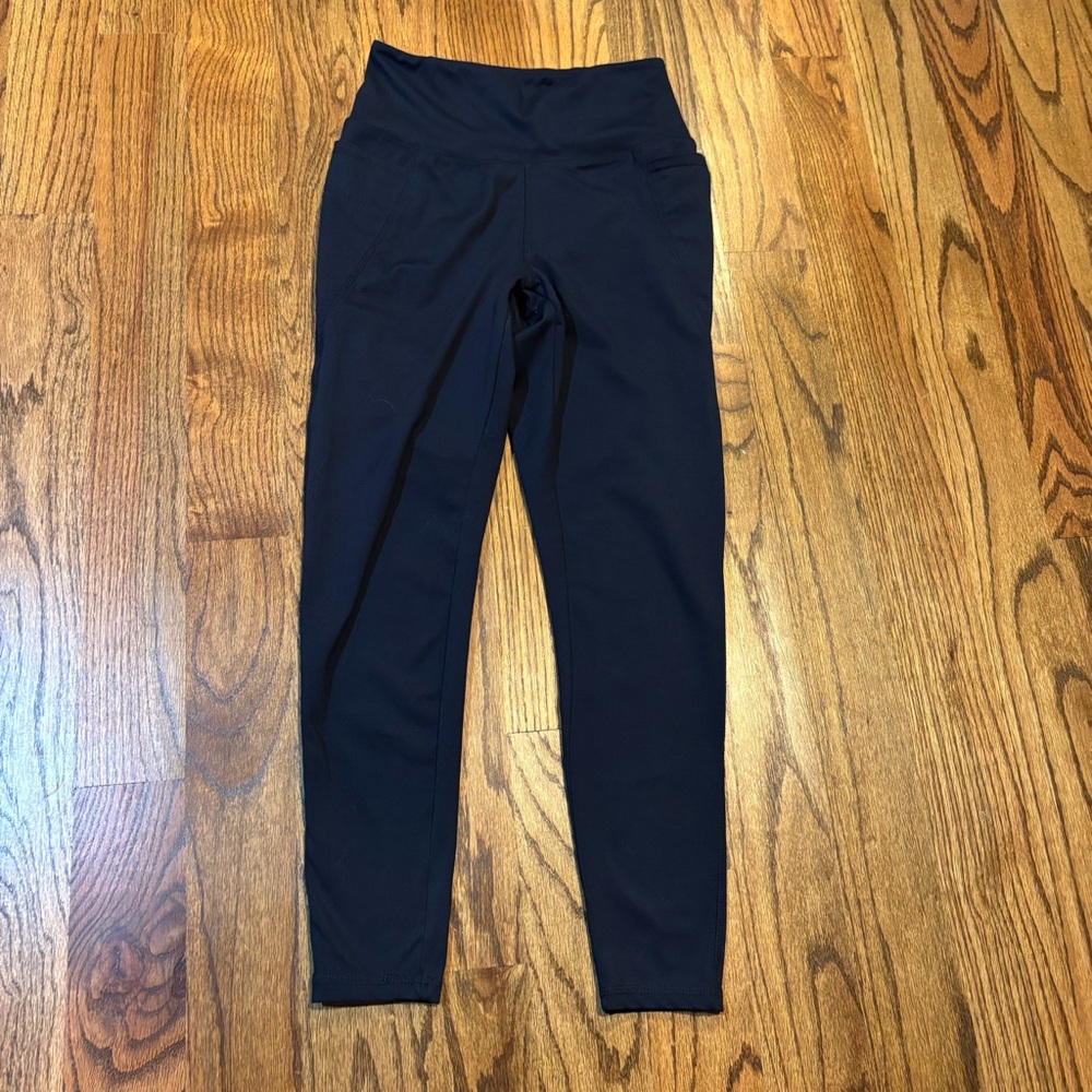 Danskin Midnight Black Leggings size medium side pockets